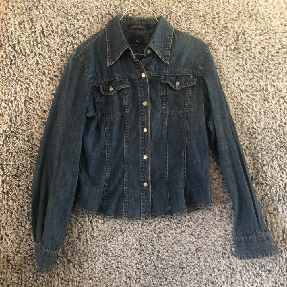 Women’sTommy Hilfiger Denim Shirt Size M in Excellent Used Condition